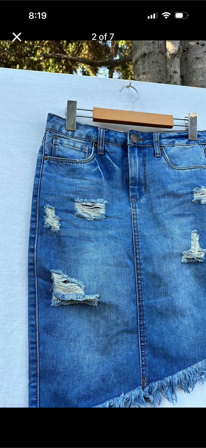 Seductions Sirens Distressed Jean Denim Skirt - photo 2