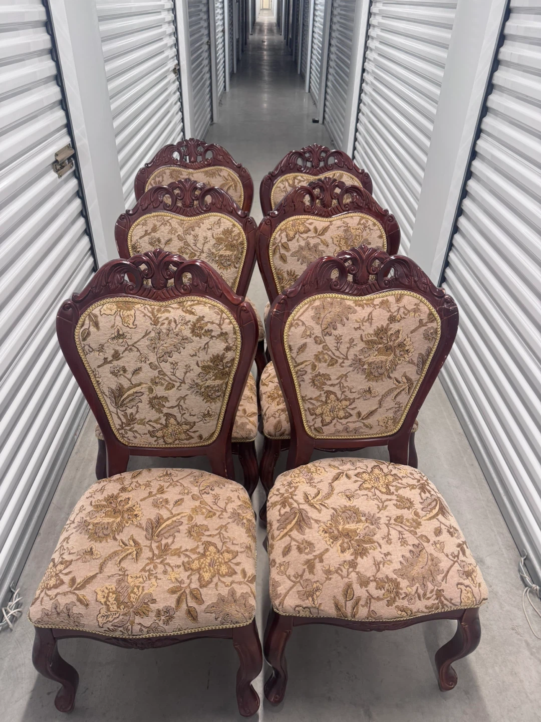 Set of 6 Victorian-style Dining Chairs