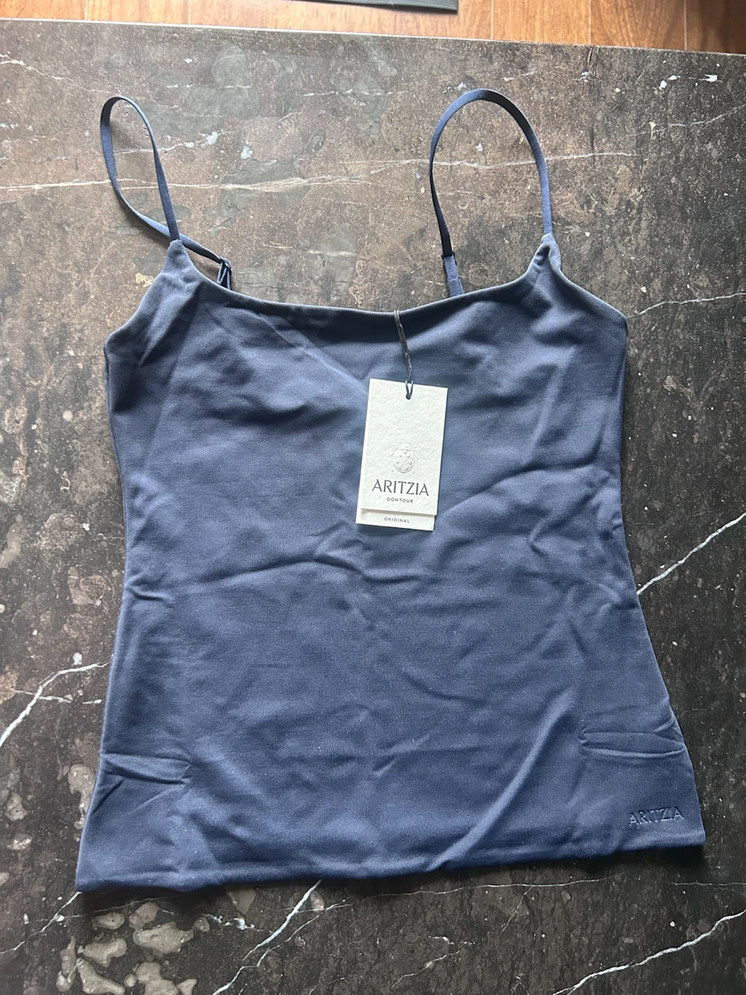 Aritzia Contour Tank