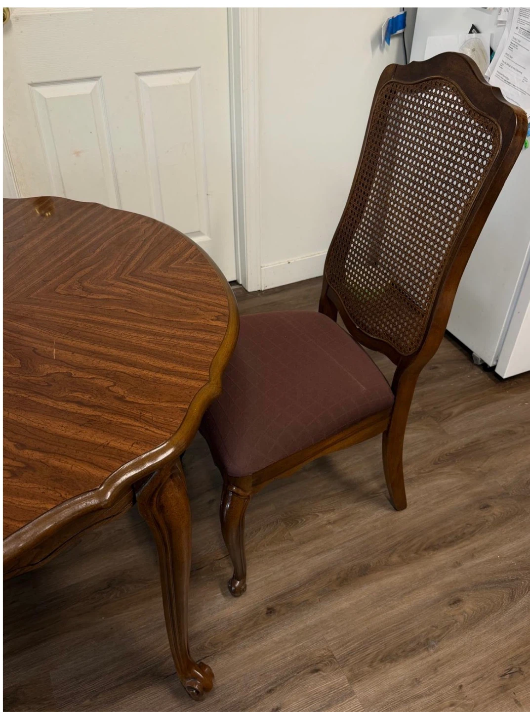 Vintage provincial Dining Table and 6 Chairs - photo 2