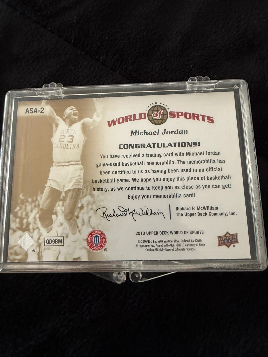 2010 Upper Deck Michael Jordan Jersey Memorabilia Card - photo 2