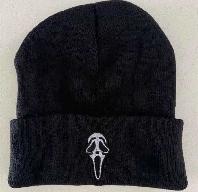 🏈 NEW Scream Ghostface Unisex Beanie Hat - photo 2