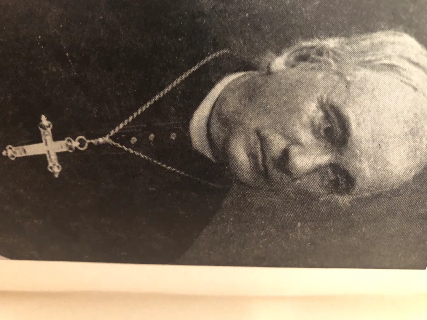 Antique: Thy Cross My Stay by Leon Hermant 🏈 - photo 3