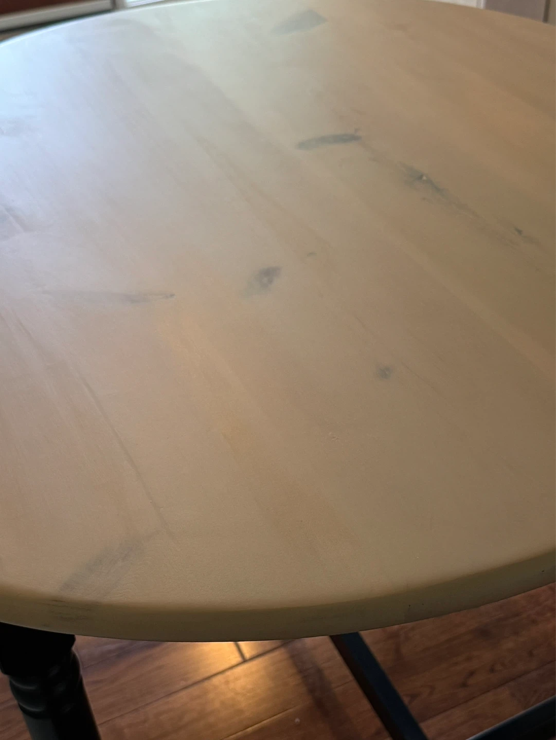 🌿 Refinished Solid Pine Dining Table - photo 5