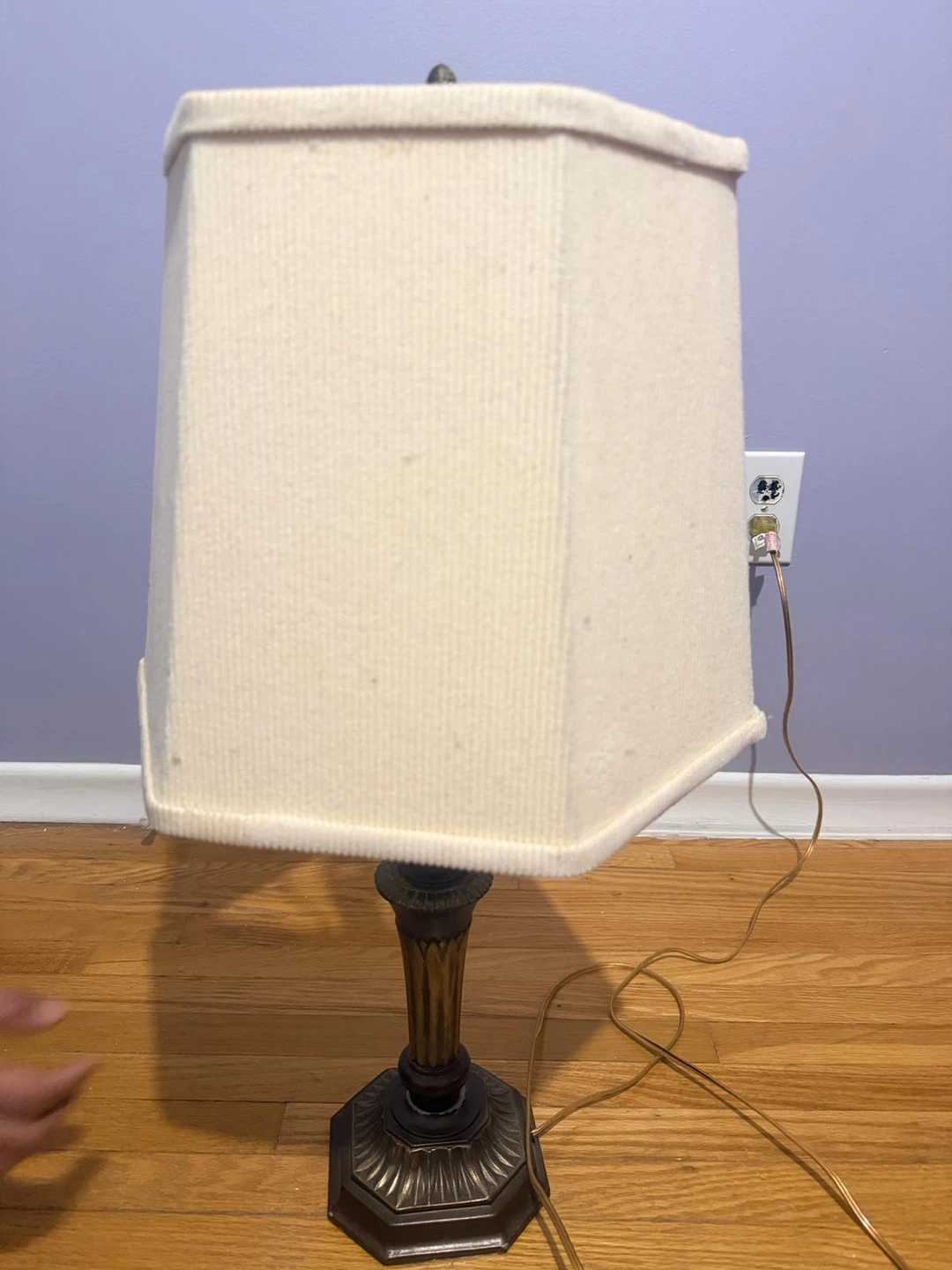 Set of 2 Table Lamps | Elegant Home Decor | Lightly Used - photo 3