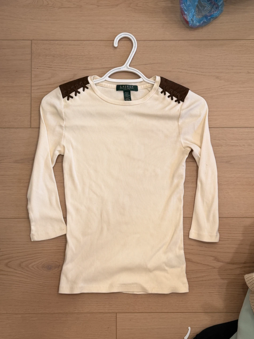 Lauren Ralph Cream Top with Shoulder Detail