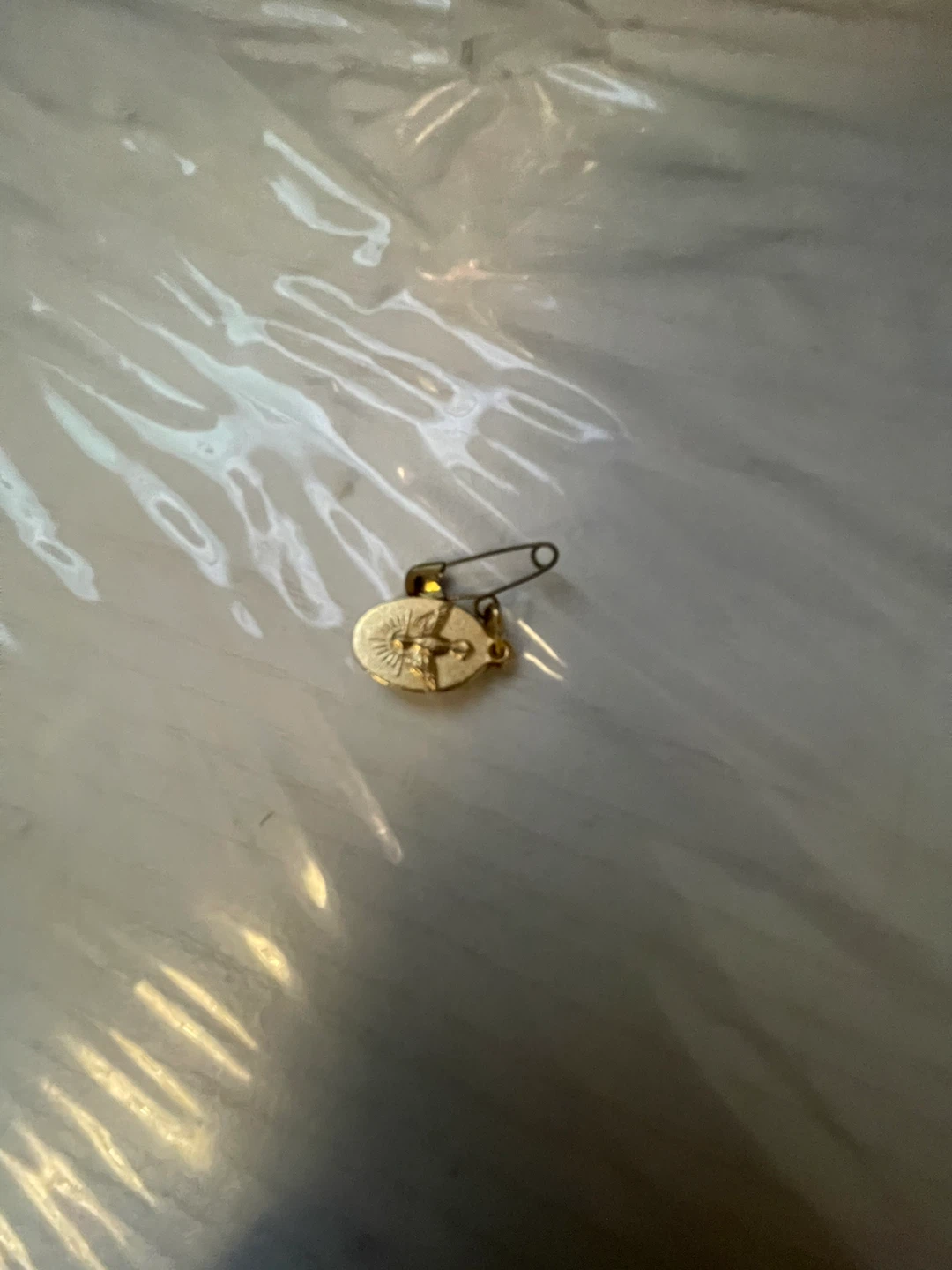 Gold-tone religious pin - photo 3
