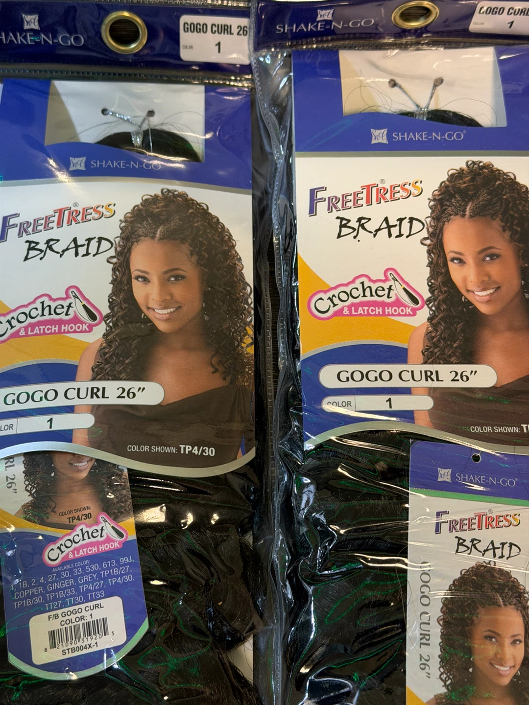 🏈 4 Packs of Freetress Gogo Curl 26" Hair Extensions - photo 2