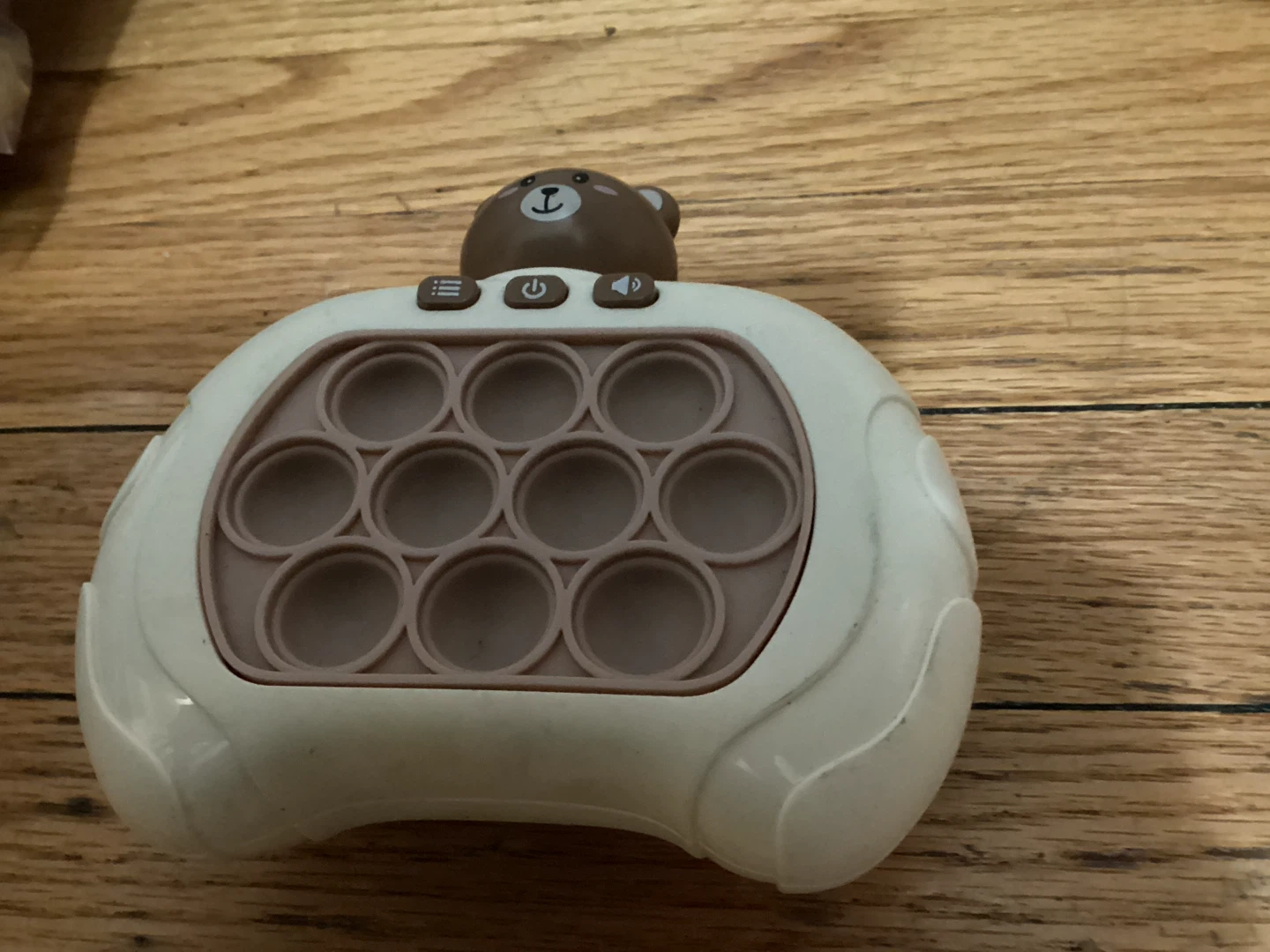 🏈 Electronic Bear Bubble Popping Game