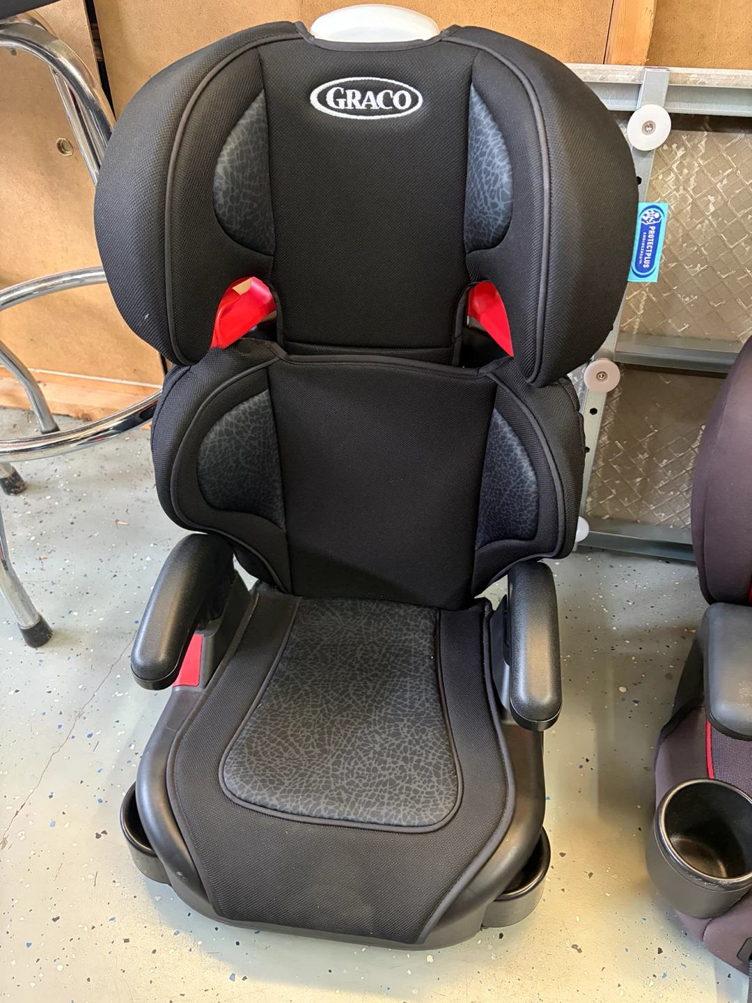 Booster seats for car - photo 2
