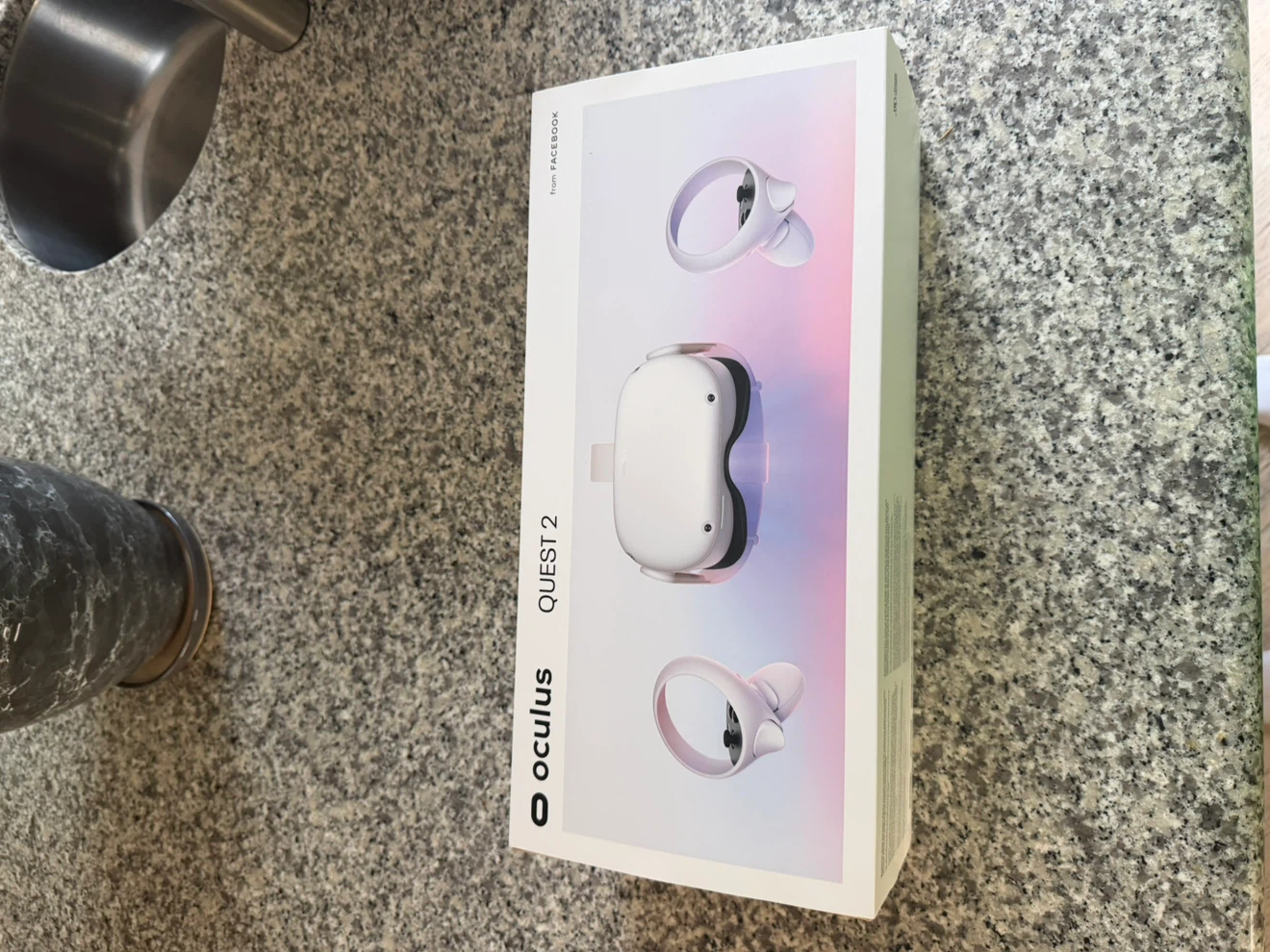 Oculus Quest 2 64GB VR Headset – Good Condition - photo 2