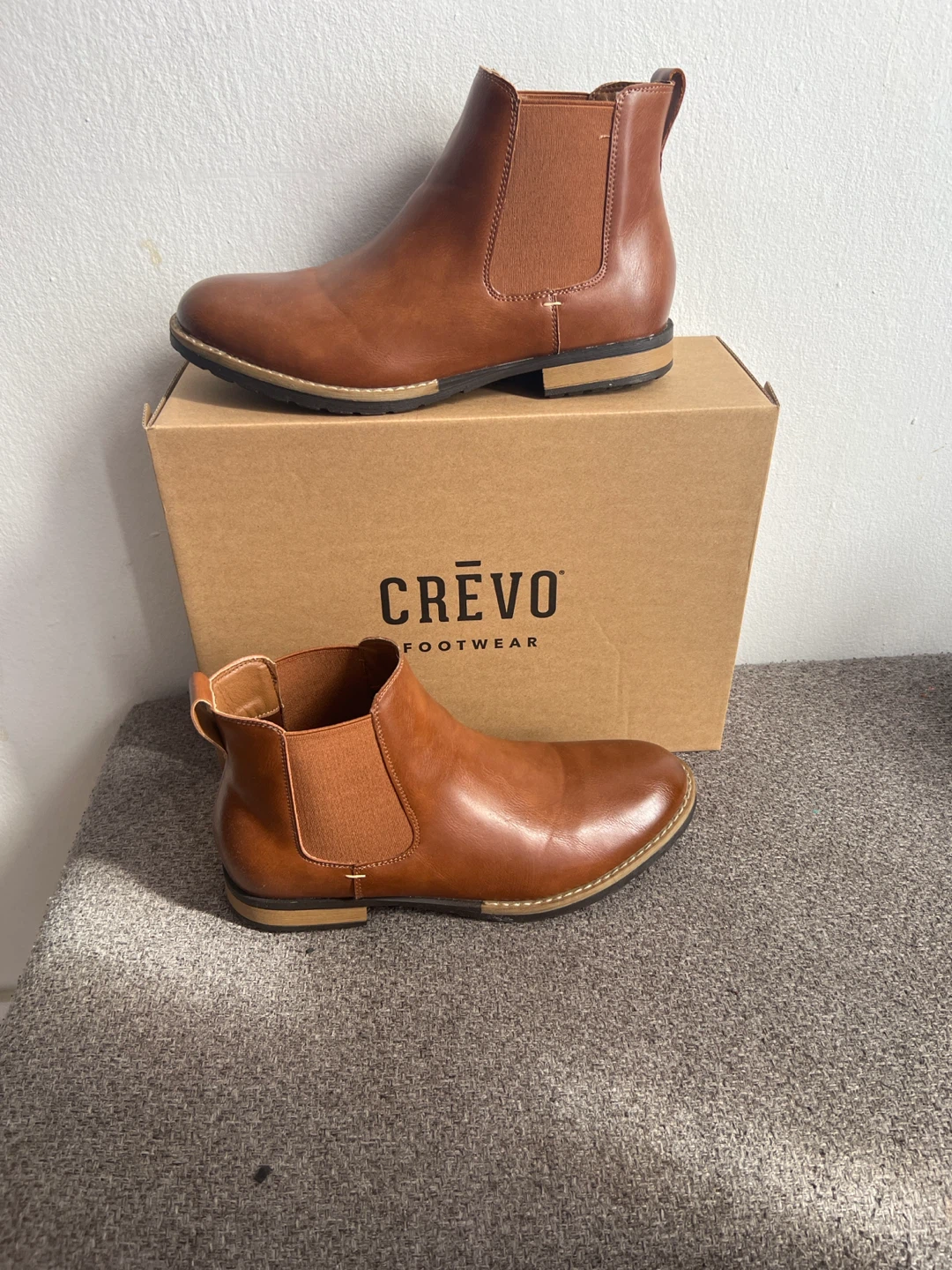 Crevo Men's Chelsea Boots Tan Size 8 - photo 4