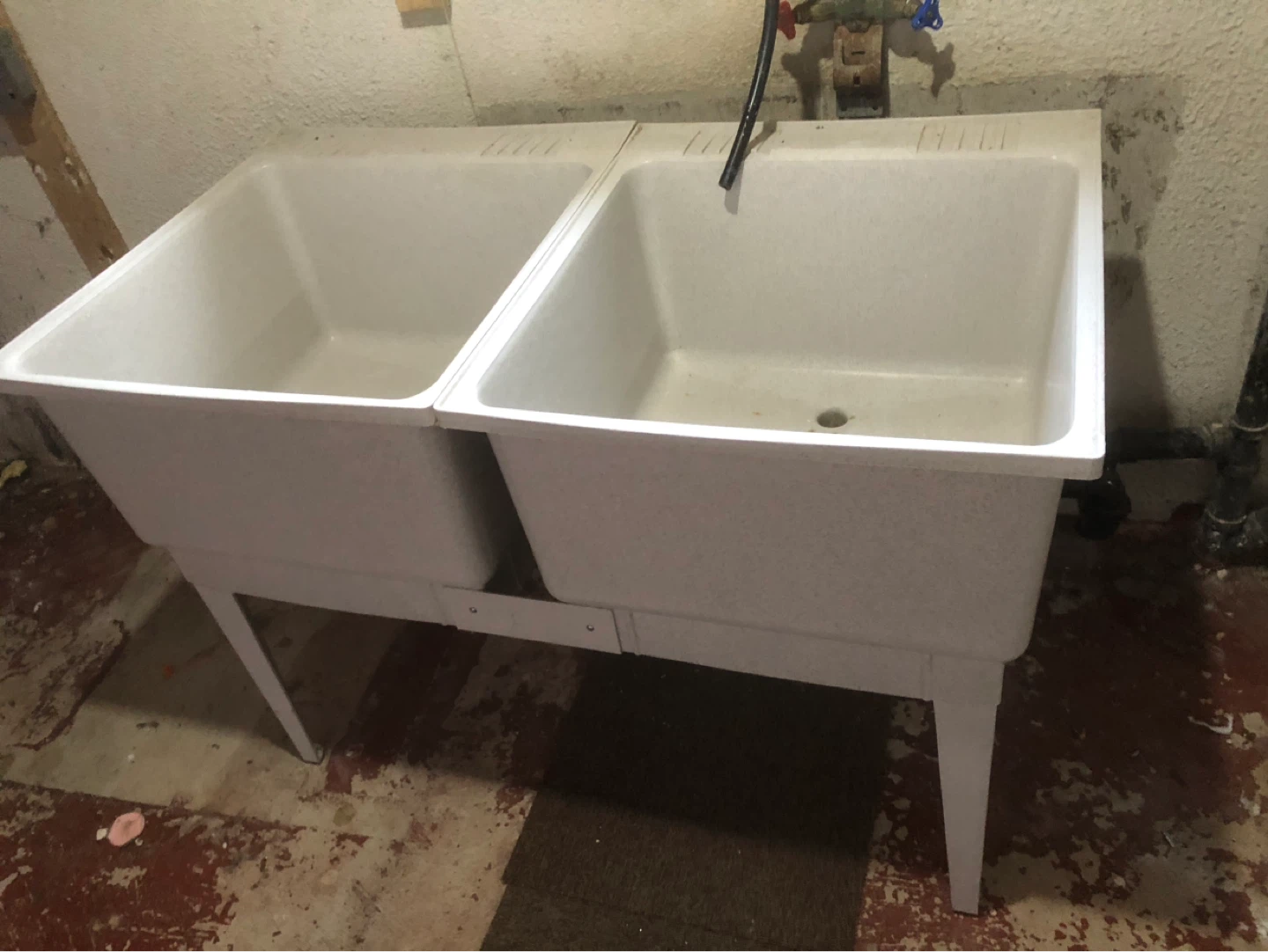 Double Utility Sink