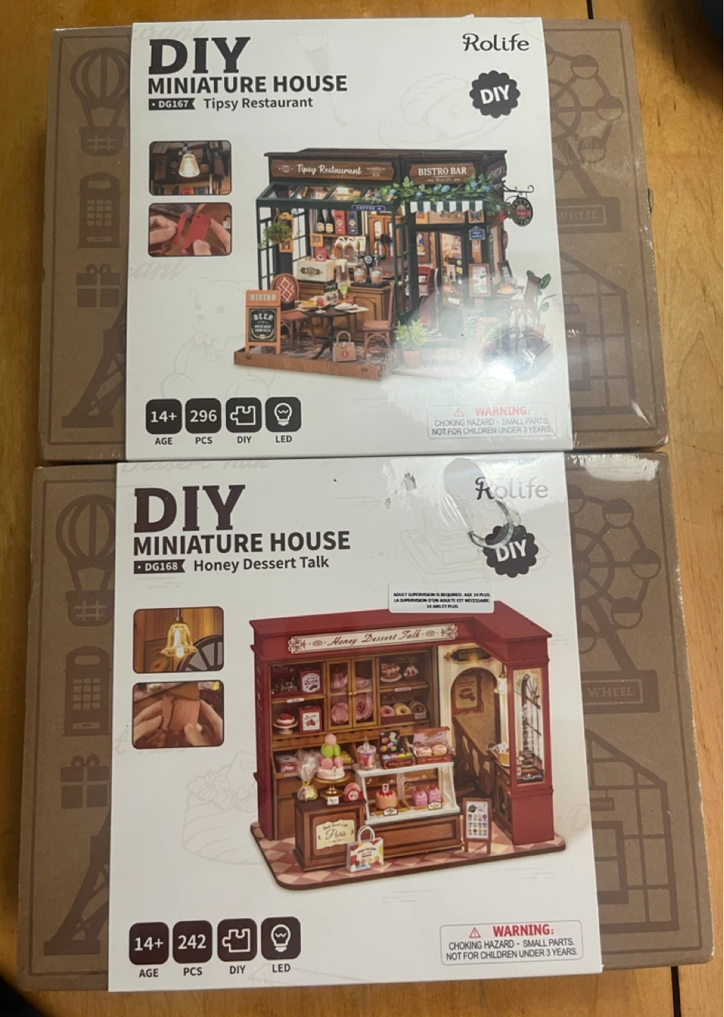 3D puzzle mini house and bar