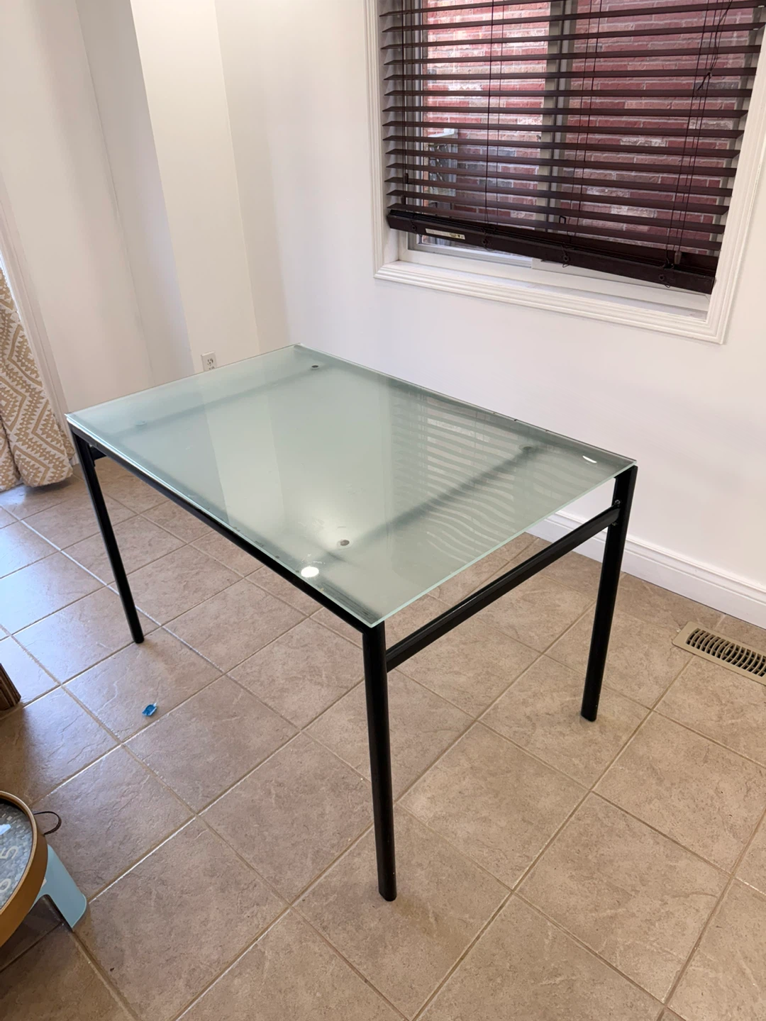Dinning table