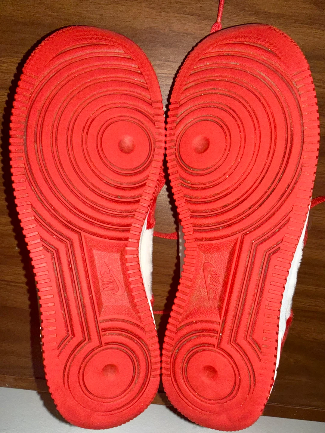Nike Valentine’s Air Force 1 – 7Y + Extra Laces - photo 5