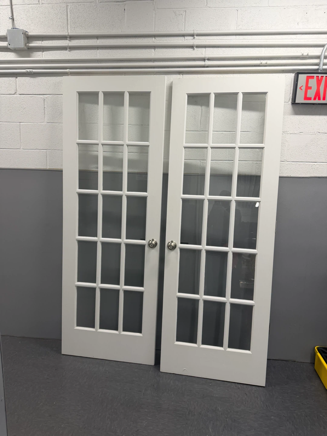 Set of two white French doors - photo 3
