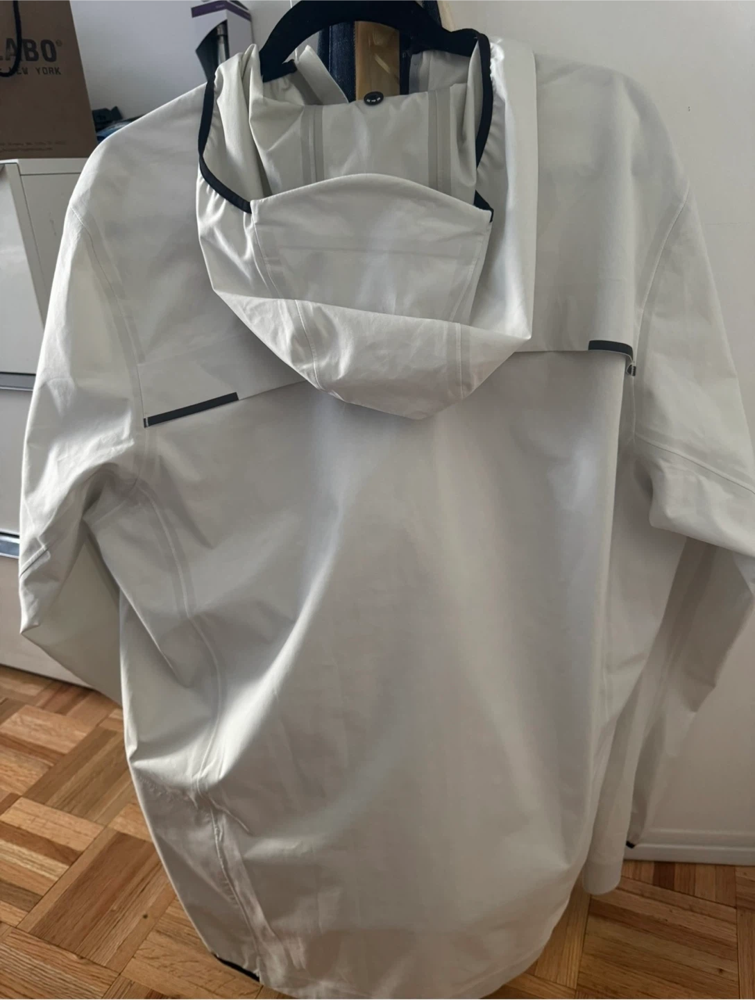 On Running Waterproof Anorak - photo 4