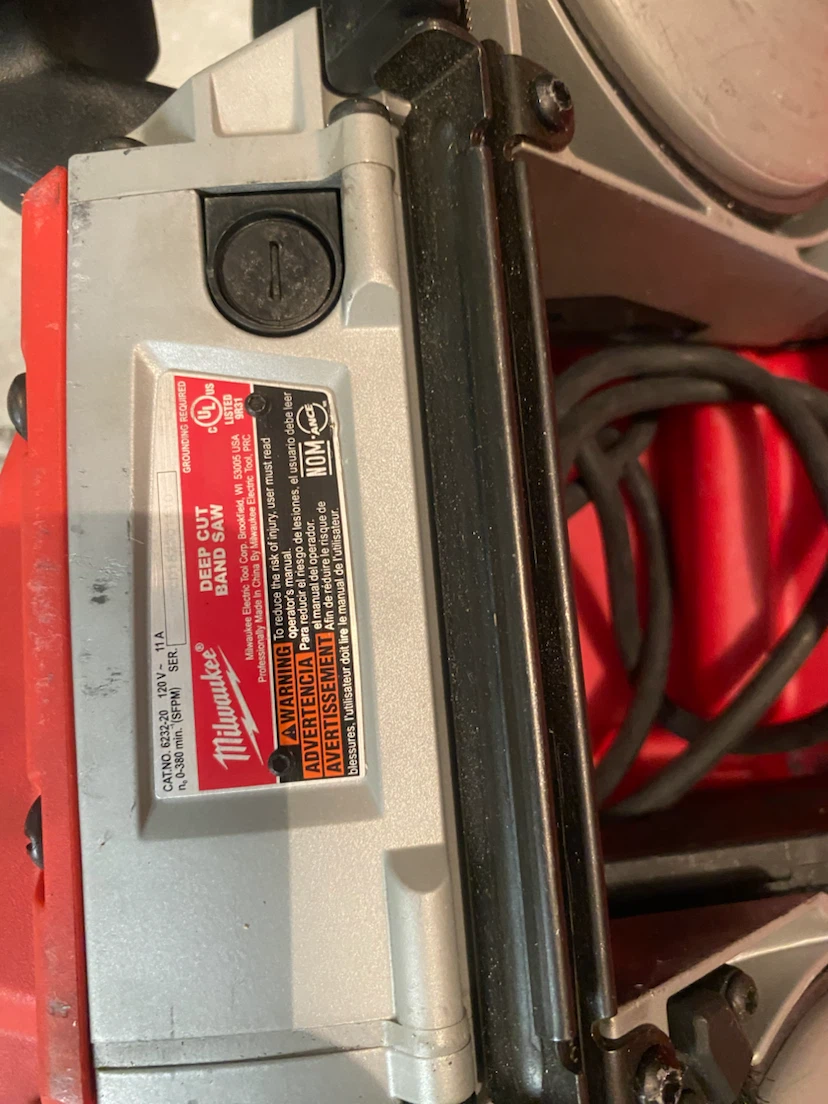 Milwaukee Deep Cut Variable Speed Band Saw corded - photo 5