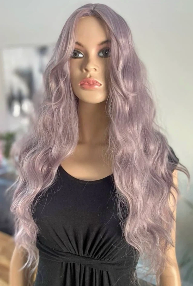 🏈 NEW Icy Lilac Purple Synthetic Wig w Bangs 2250