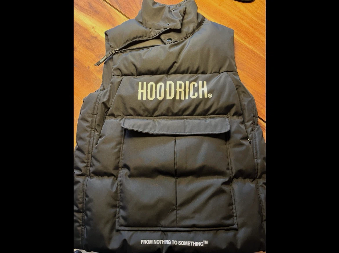 Hoodrich Black Puffer Vest