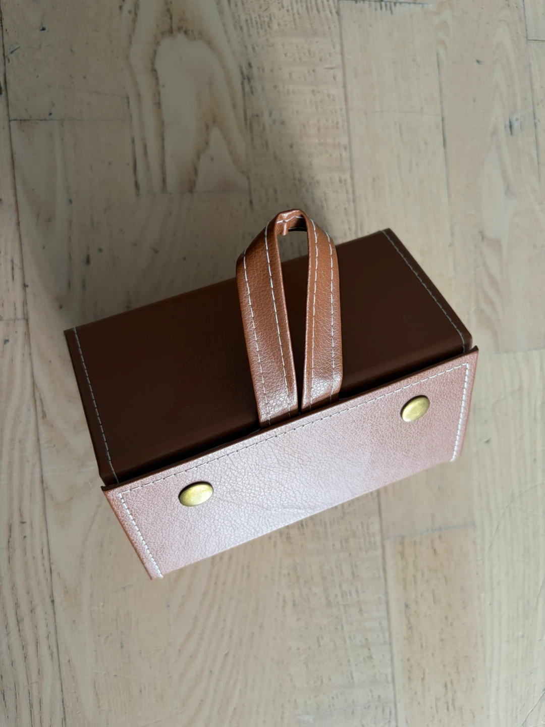 Sunglasses organizer - photo 3