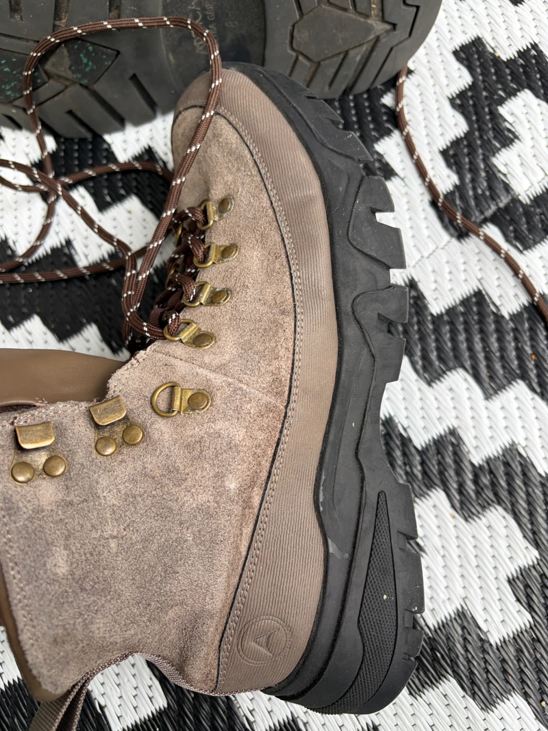 Artica Shefford Winter Boots Size 8 - photo 3