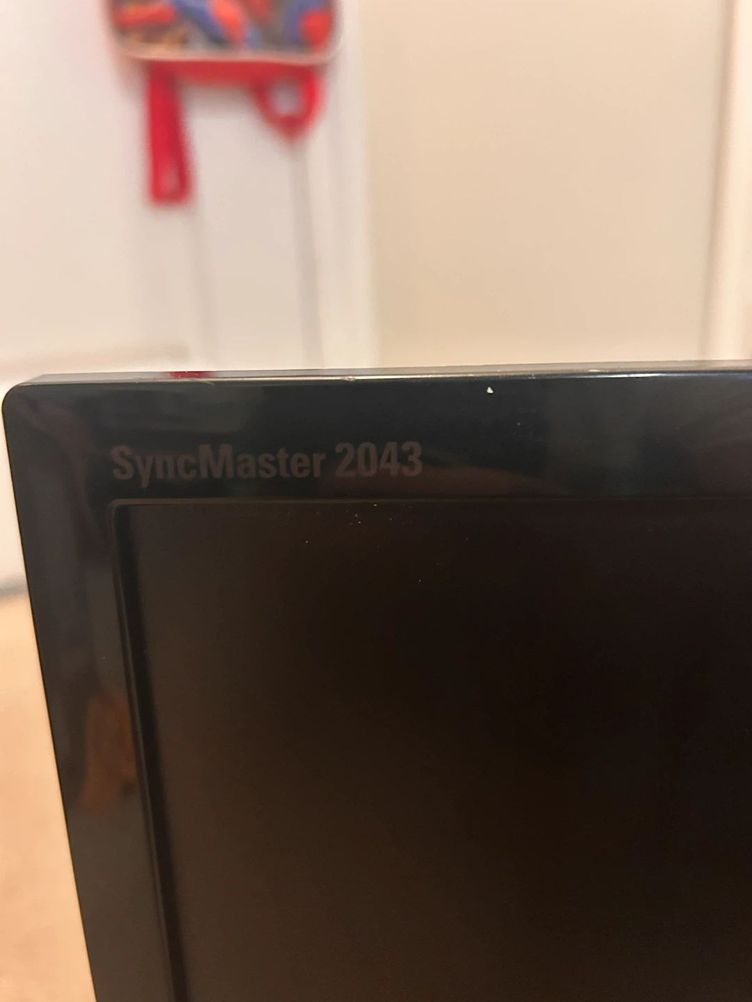 Samsung SyncMaster 2043 Monitor - photo 4