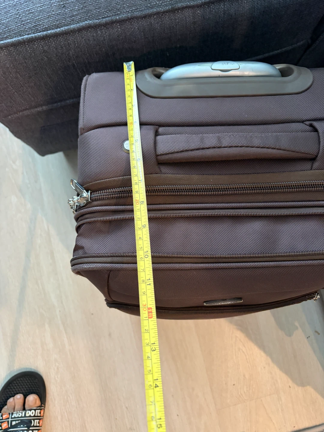 Santa Barbara Polo & Racquet Club Rolling Suitcase - photo 2