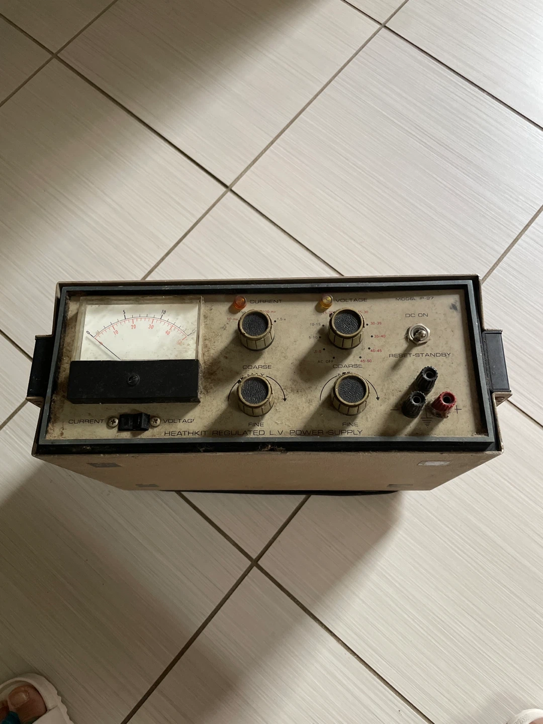 🏈Heathkit Regulated L.V. Power Supply Model IP-27