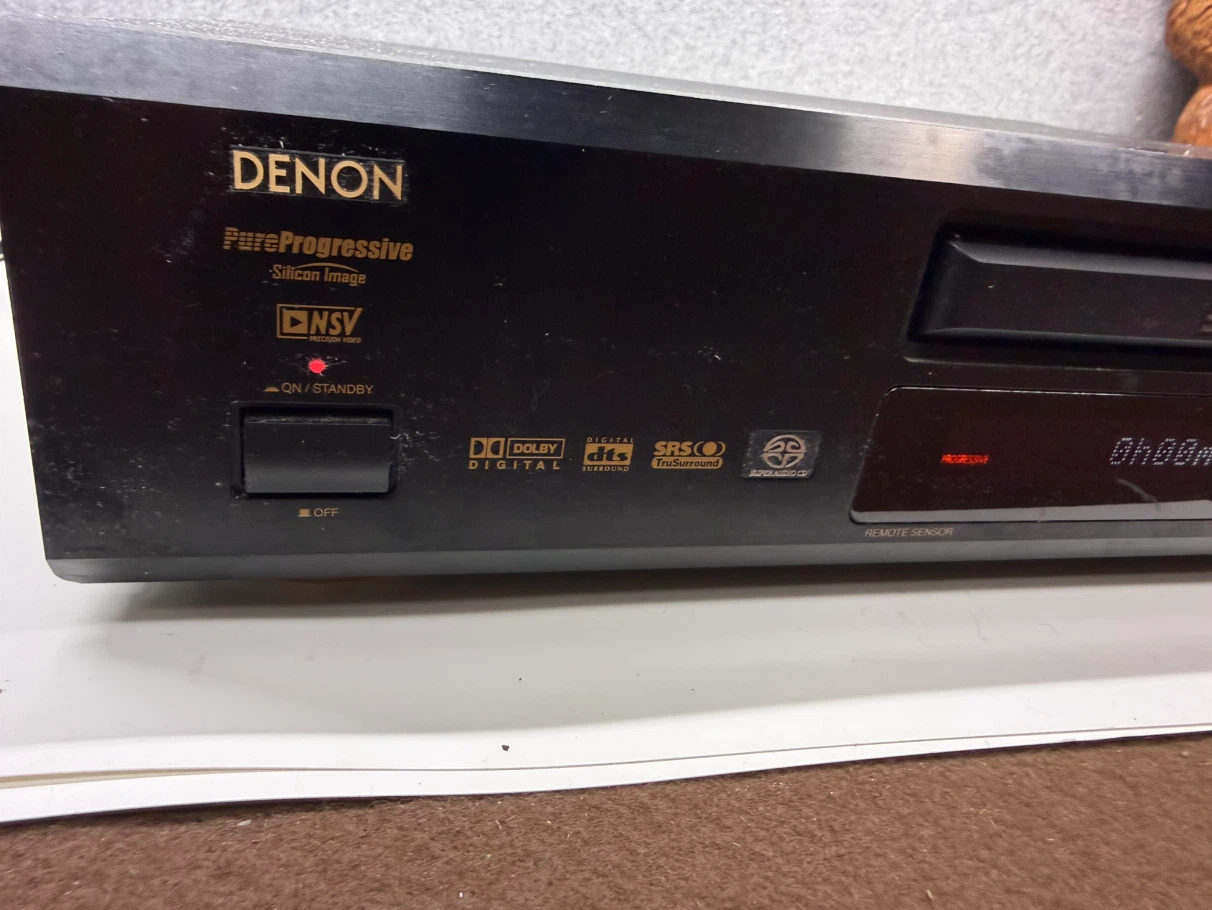 Denon DVD-2200 DVD SACD Player For Parts Repair As Is - photo 2