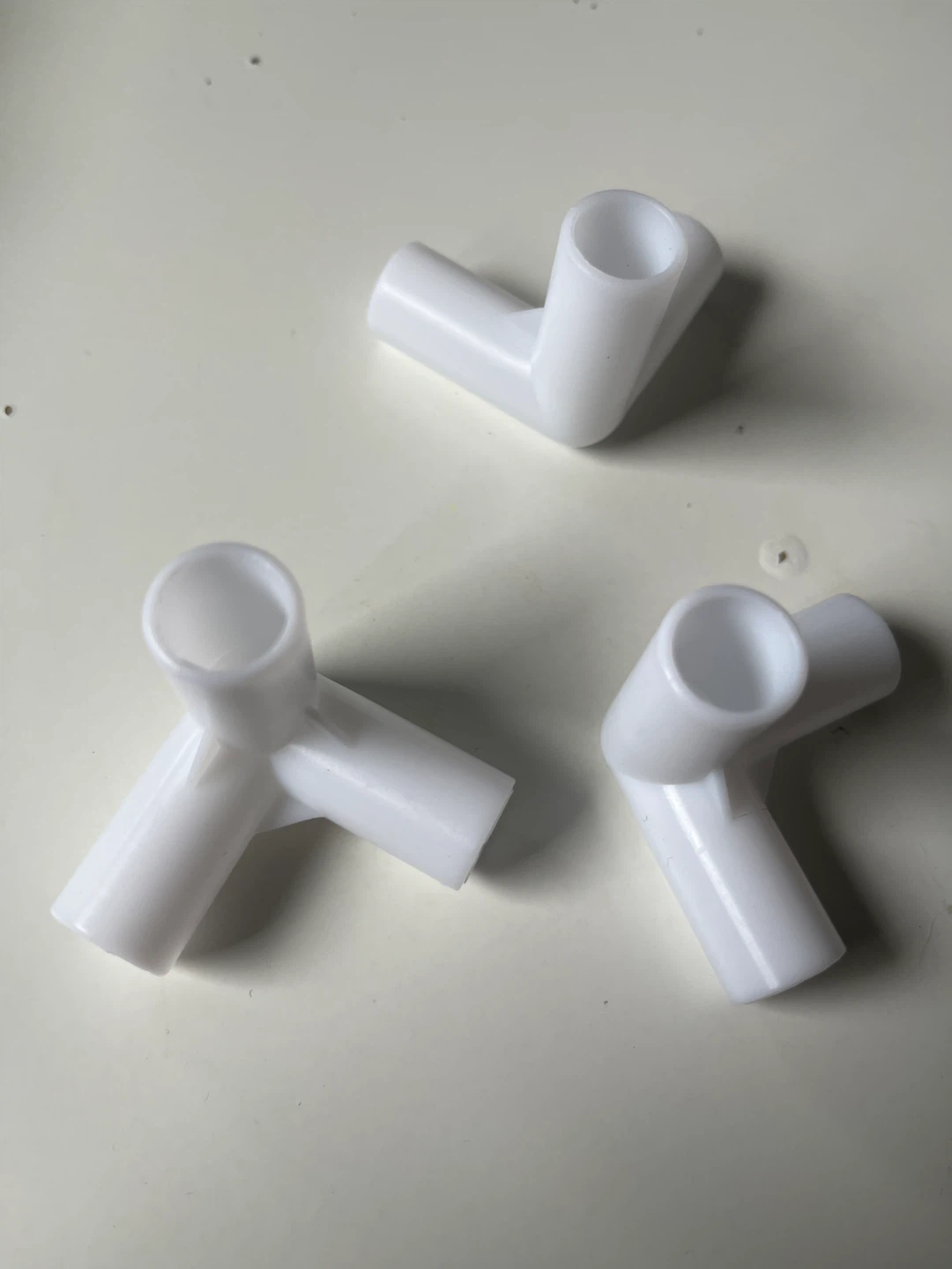 White Plastic Corner Connectors for Furniture - photo 3
