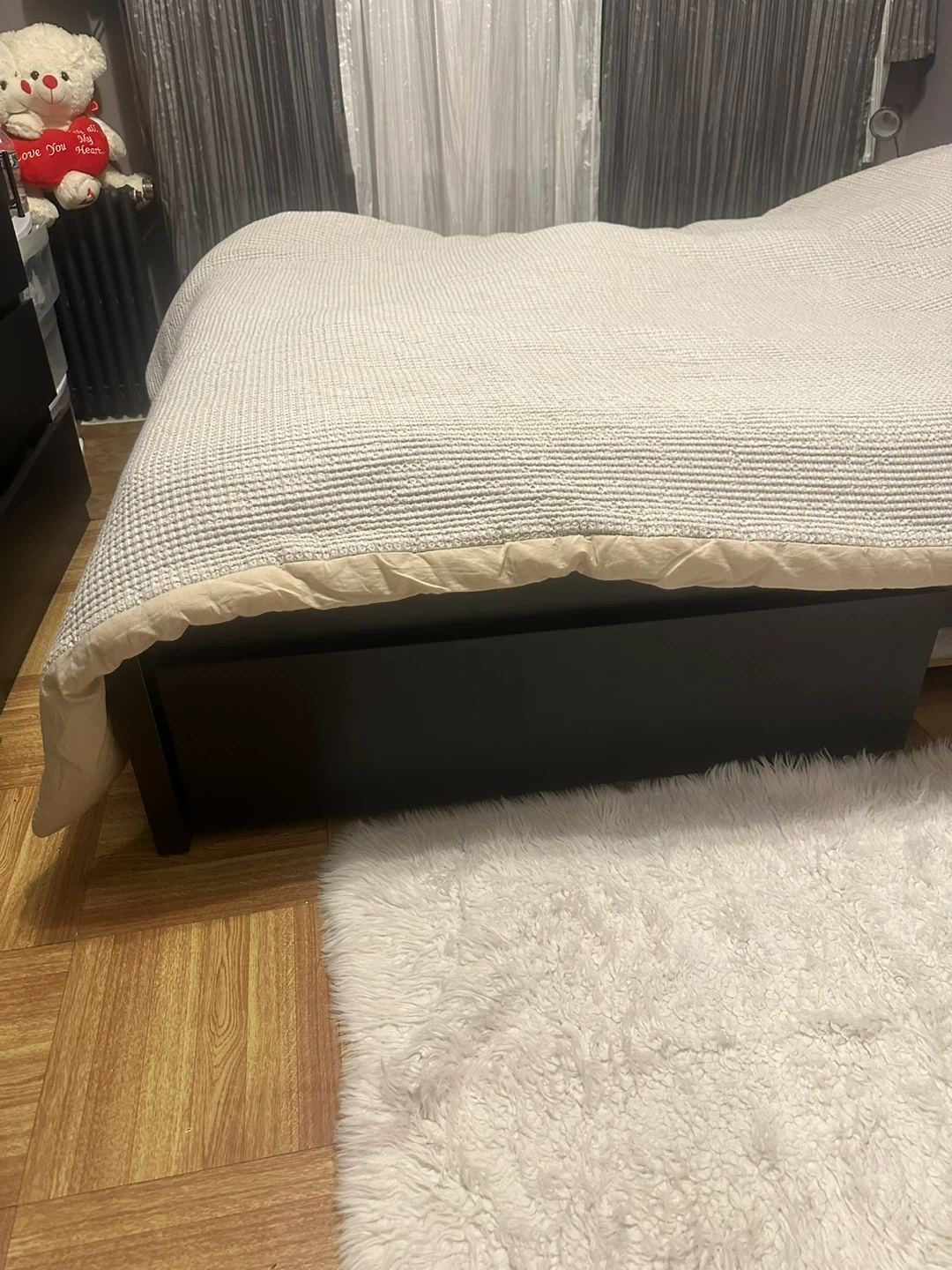 Queen with Storage Bed Frame + Matress - photo 3