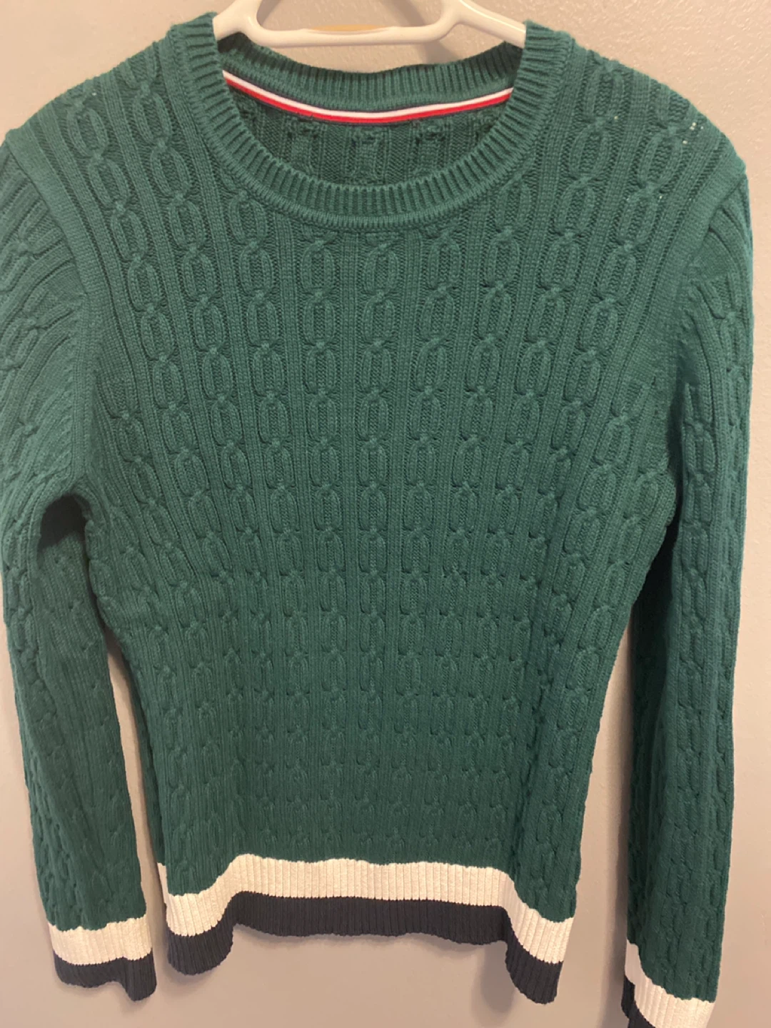 Ladies sweater 🏈