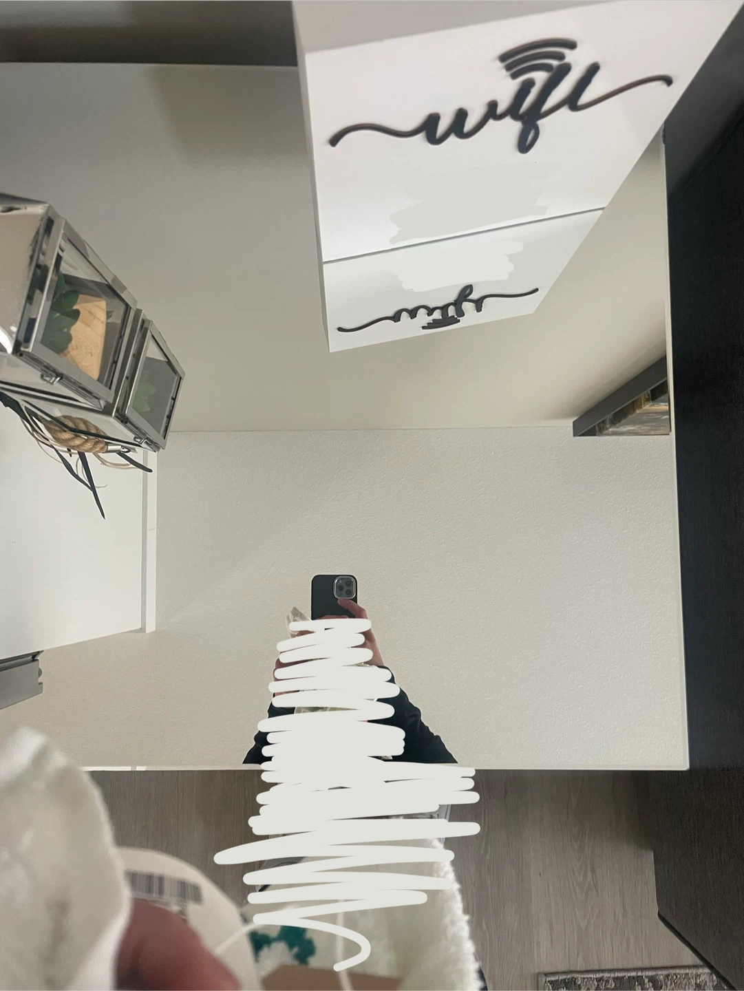 Aria Mirrored Side table - photo 2