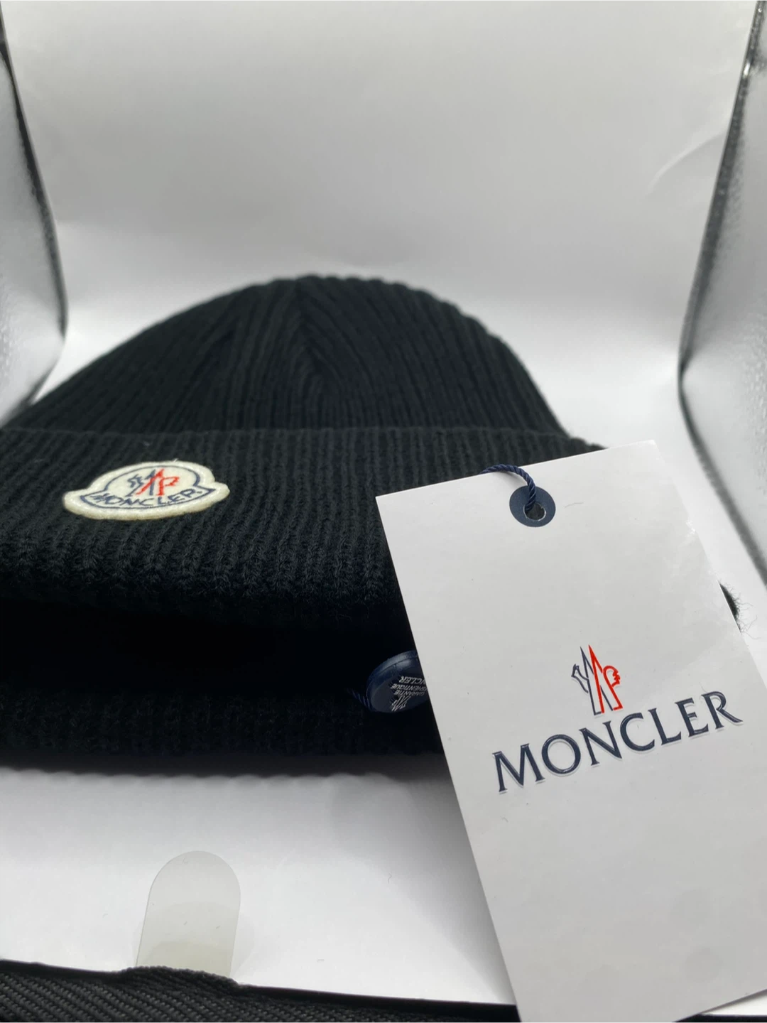 Moncler Black Ribbed Beanie - photo 2