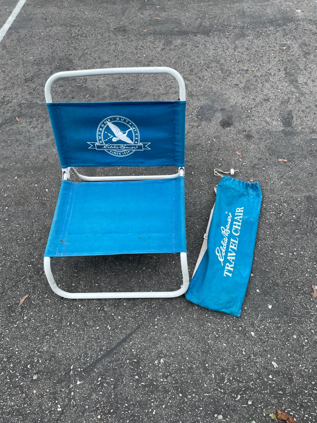 🏈Eddie Bauer Travel Chair