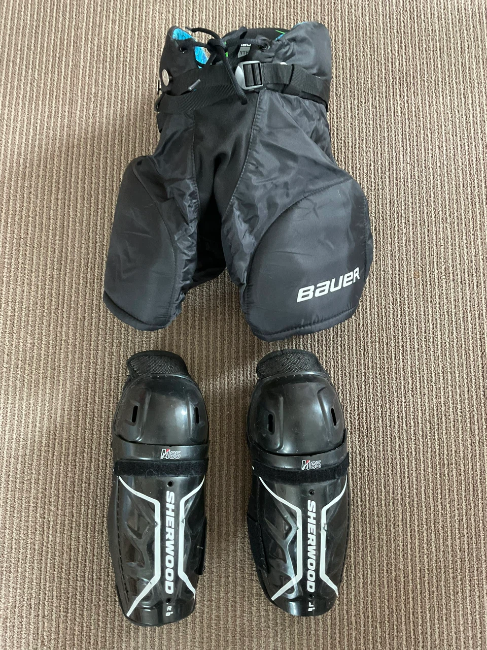 Bauer Youth Hockey Pants and Sherwood Shin Guards Set - Size S