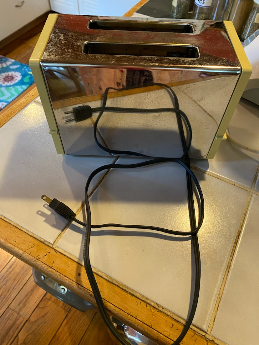 Vintage General Electric Two-Slice Toaster - photo 2