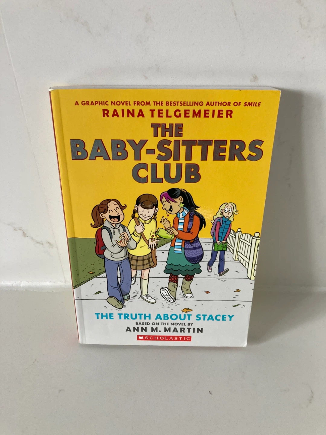 🏈2: The Baby-Sitters Club: The Truth About Stacey Graphic Novel