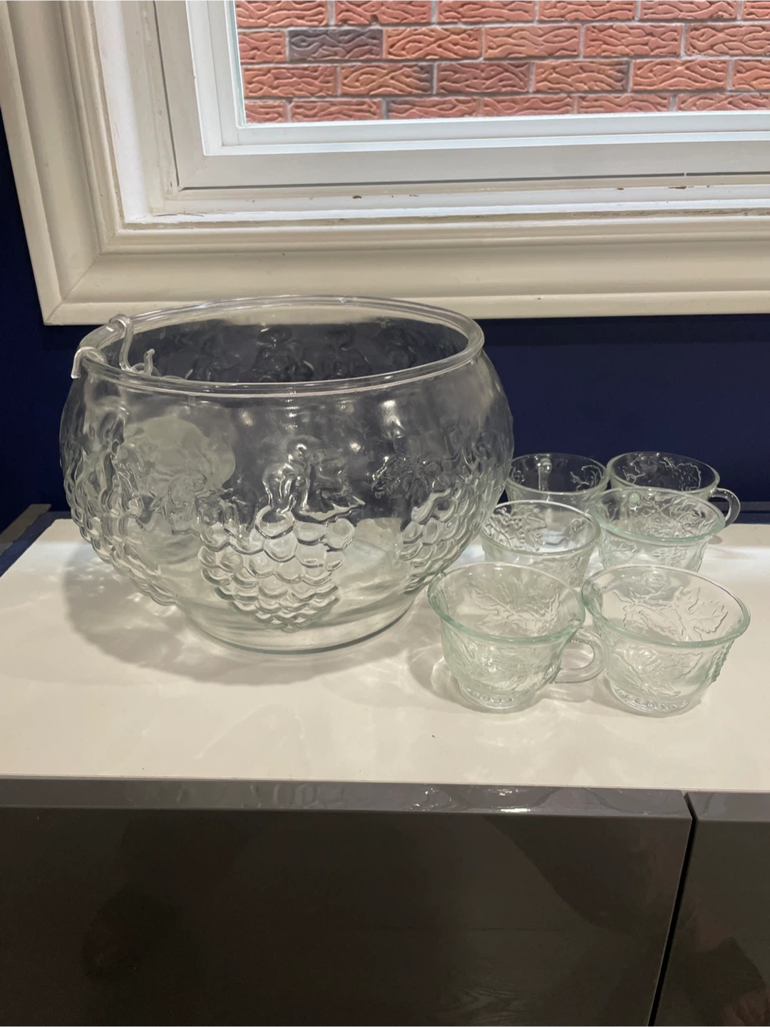 🏈 Glass Punch Bowl w/ 8 Cups