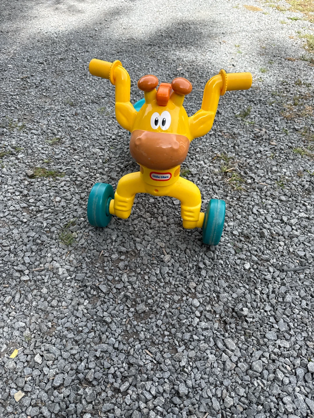 Little Tikes Giraffe Ride-on