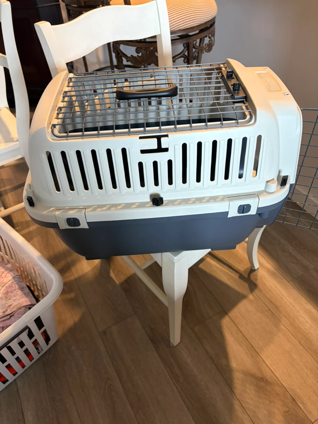 Pet Essentials Pet Carrier - photo 2