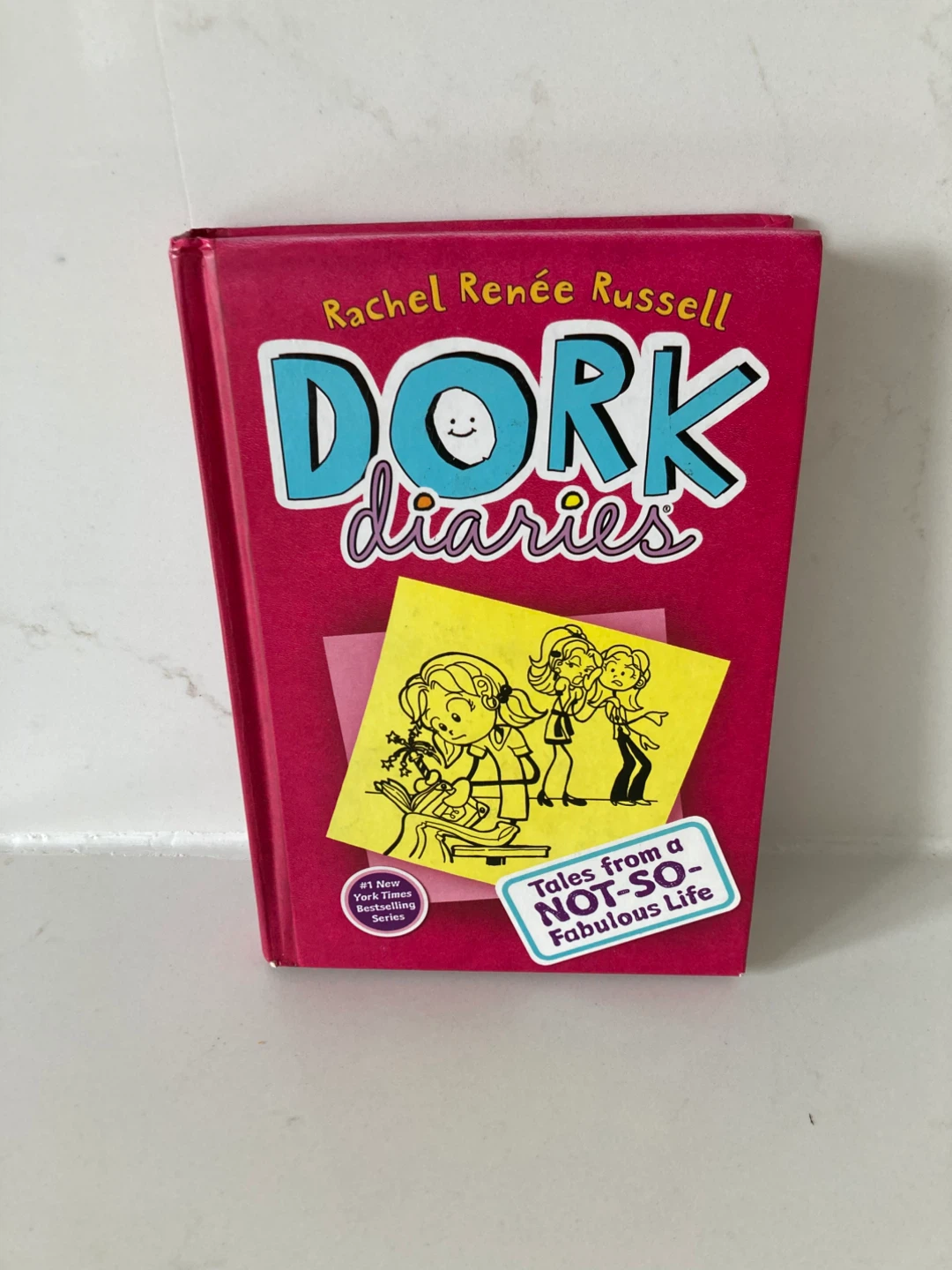 🏈1: Dork Diaries: Tales from a Not-So-Fabulous Life