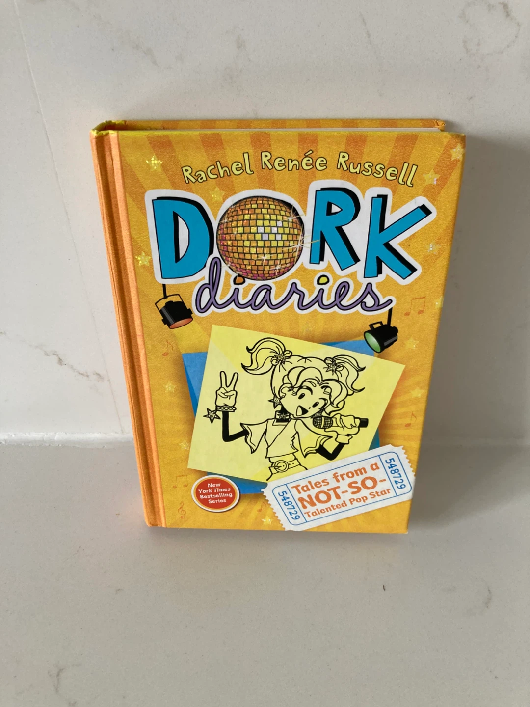 🏈3: Dork Diaries: Tales from a Not-So-Talented Pop Star