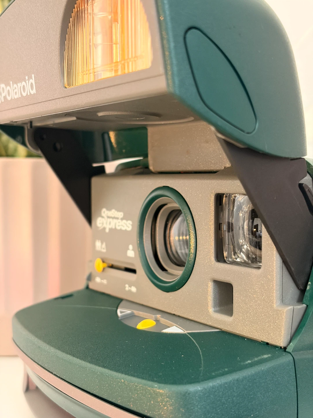 Polaroid 600 OneStep Express Film Camera - photo 3