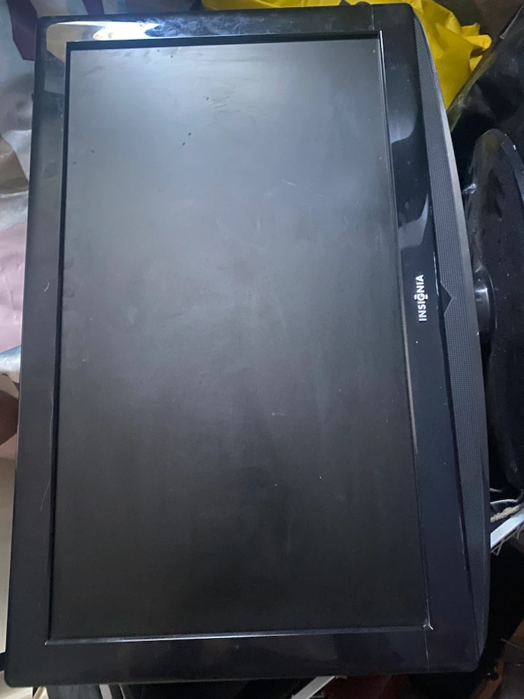 Toshiba Flat Screen Television - photo 2