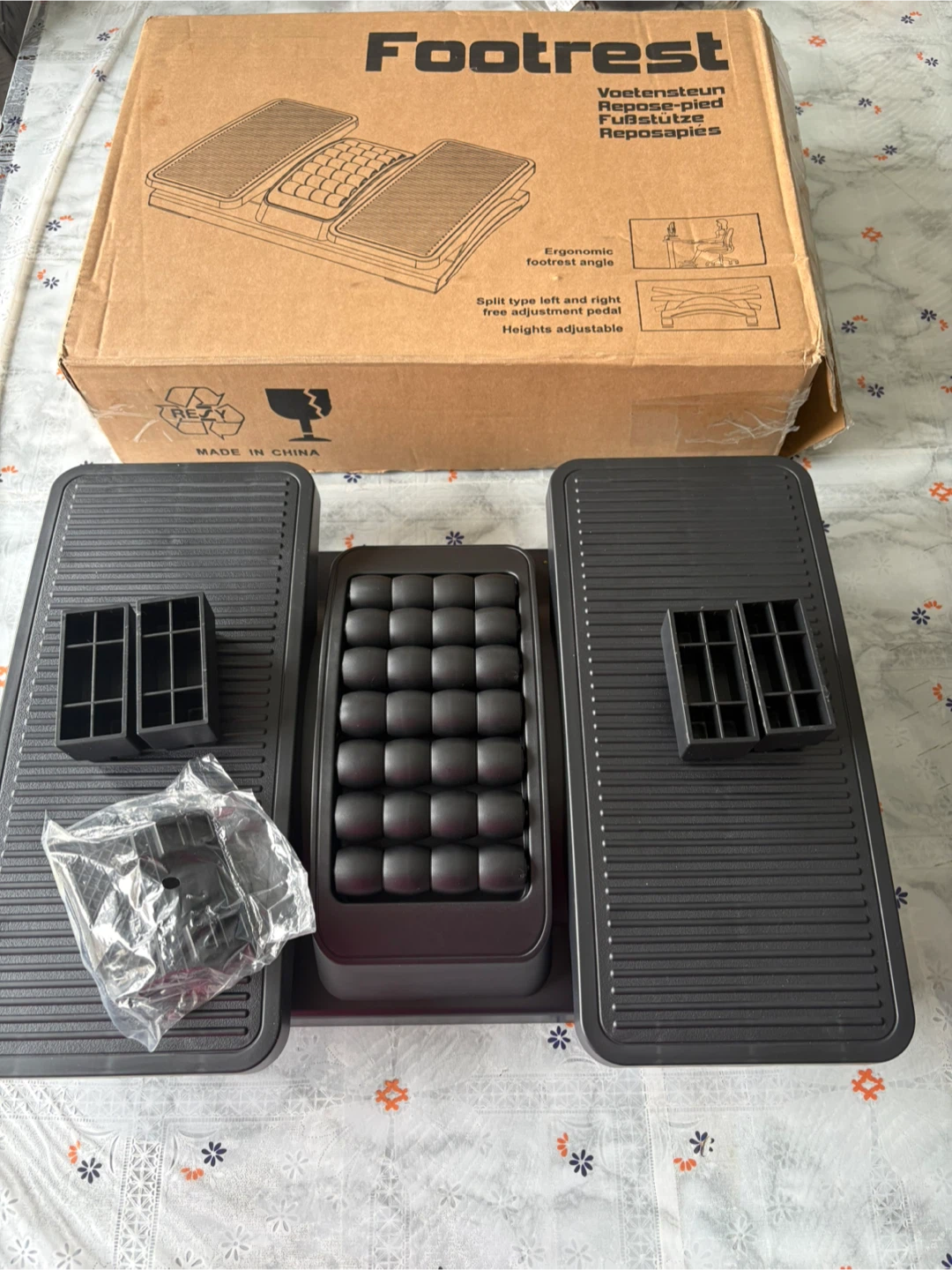 New Adjustable Ergonomic Footrest with Massage Rollers