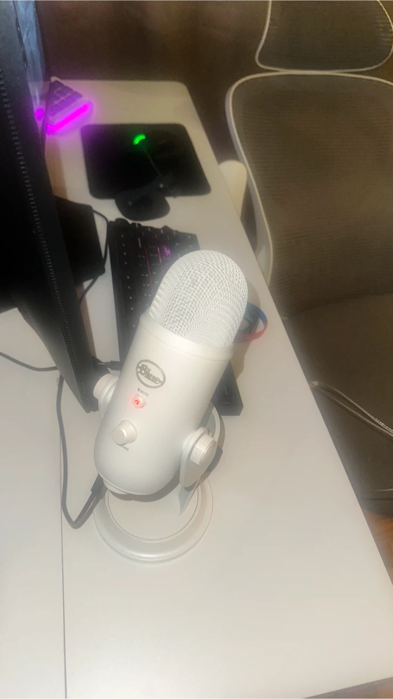 Blue Yeti USB Microphone - photo 2