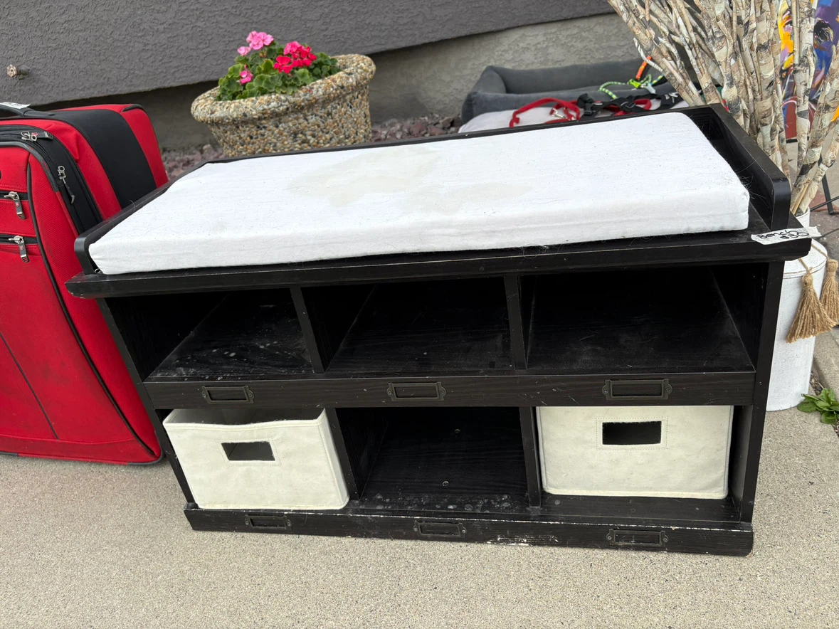 Storage bench